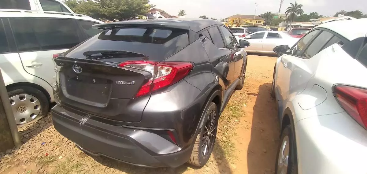 Toyota C-HR - 2019