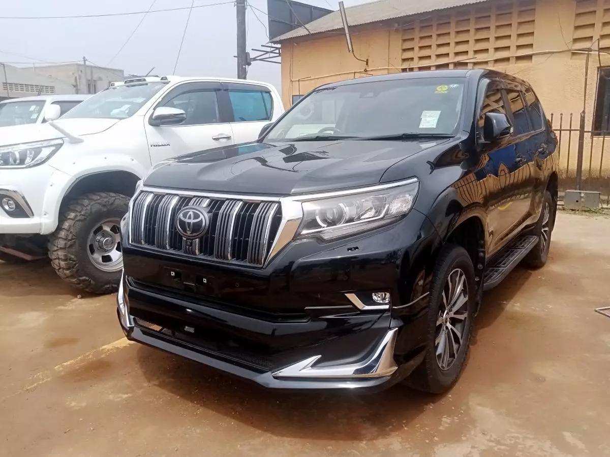 Toyota Landcruiser Prado   - 2019