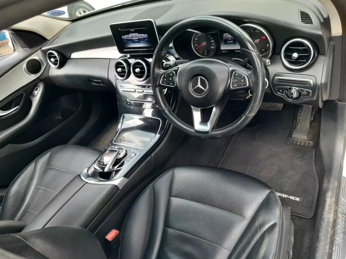 Mercedes-Benz C 180 - 2014