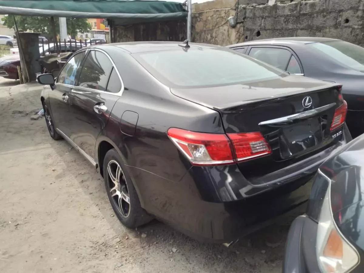 Lexus ES 350 - 2012