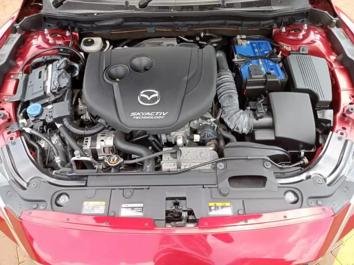 Mazda Atenza    - 2016