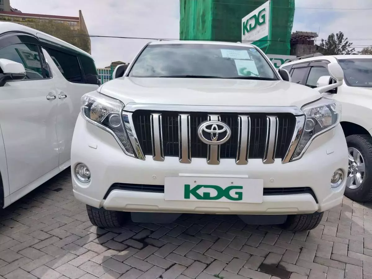 Toyota Landcruiser prado TX   - 2017