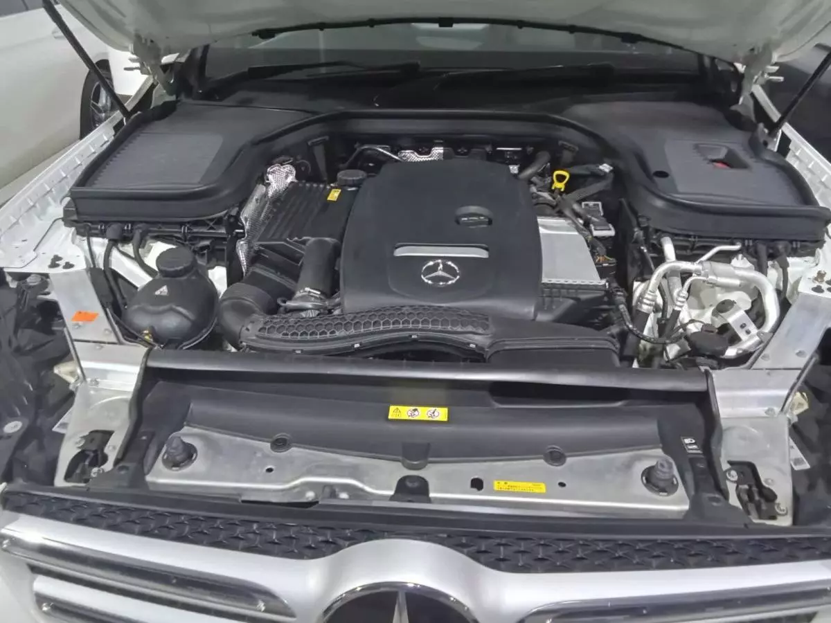 Mercedes-Benz GLC 250   - 2016