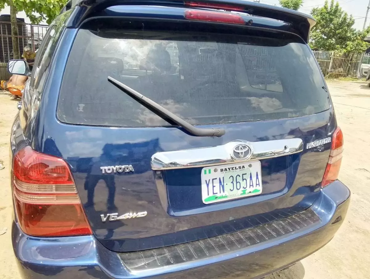 Toyota Highlander   - 2003