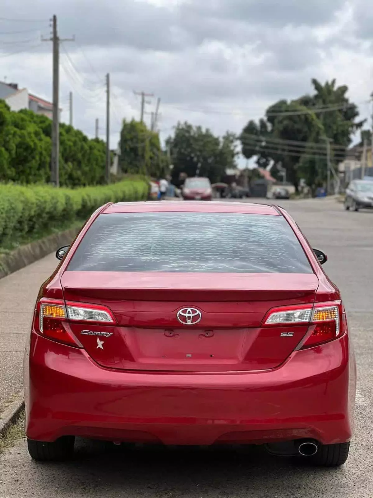 Toyota Camry   - 2013