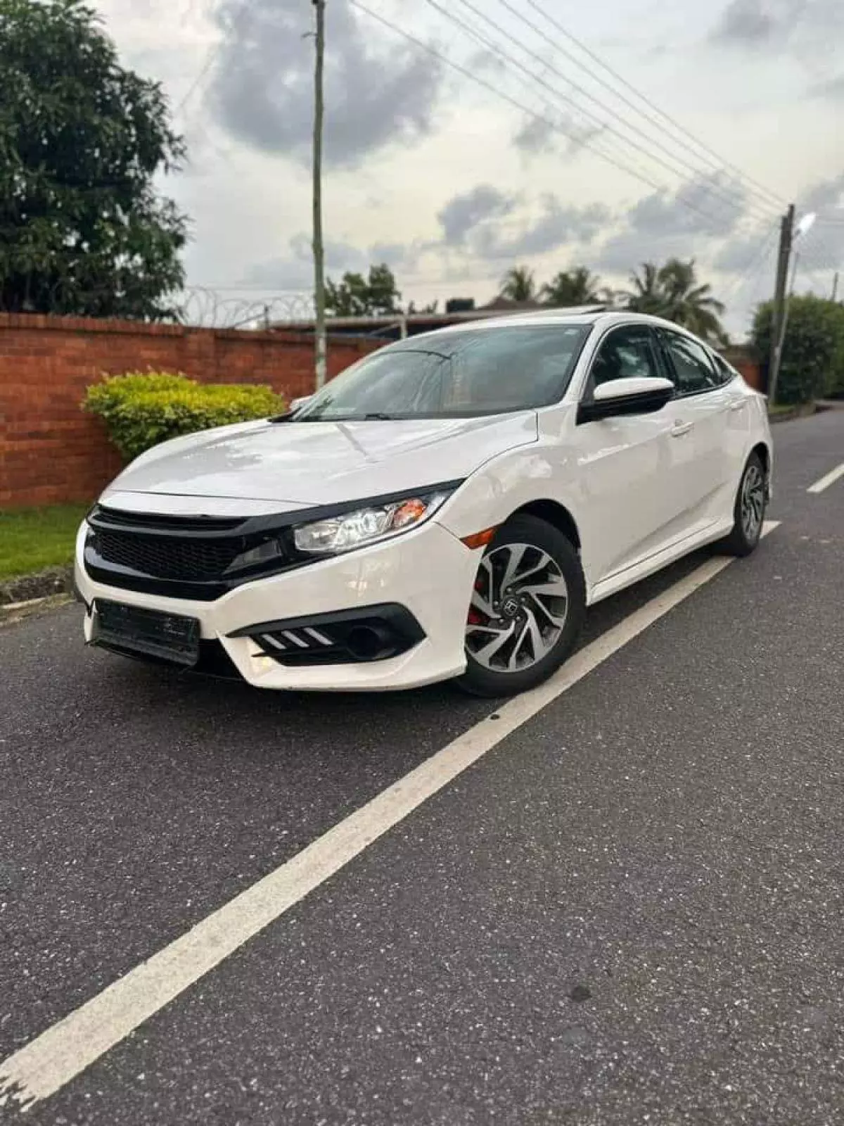 Honda Civic   - 2017