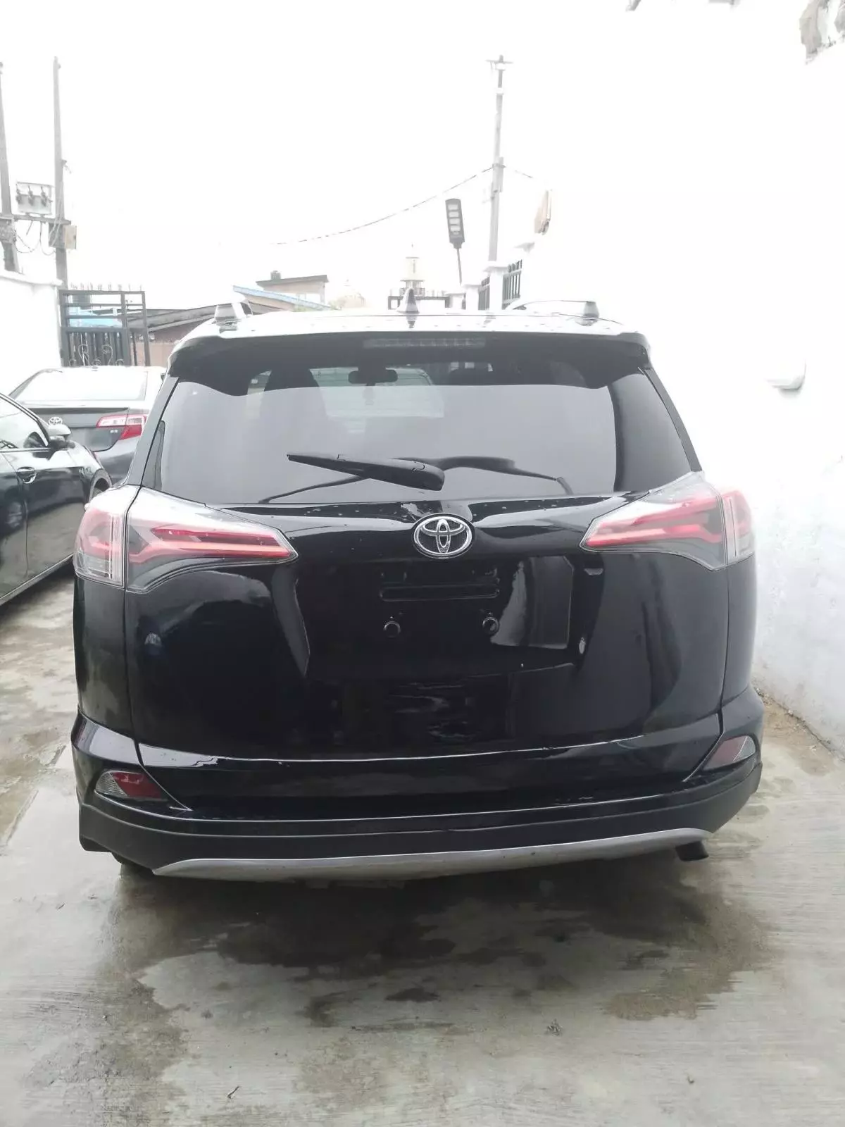 Toyota RAV 4   - 2017