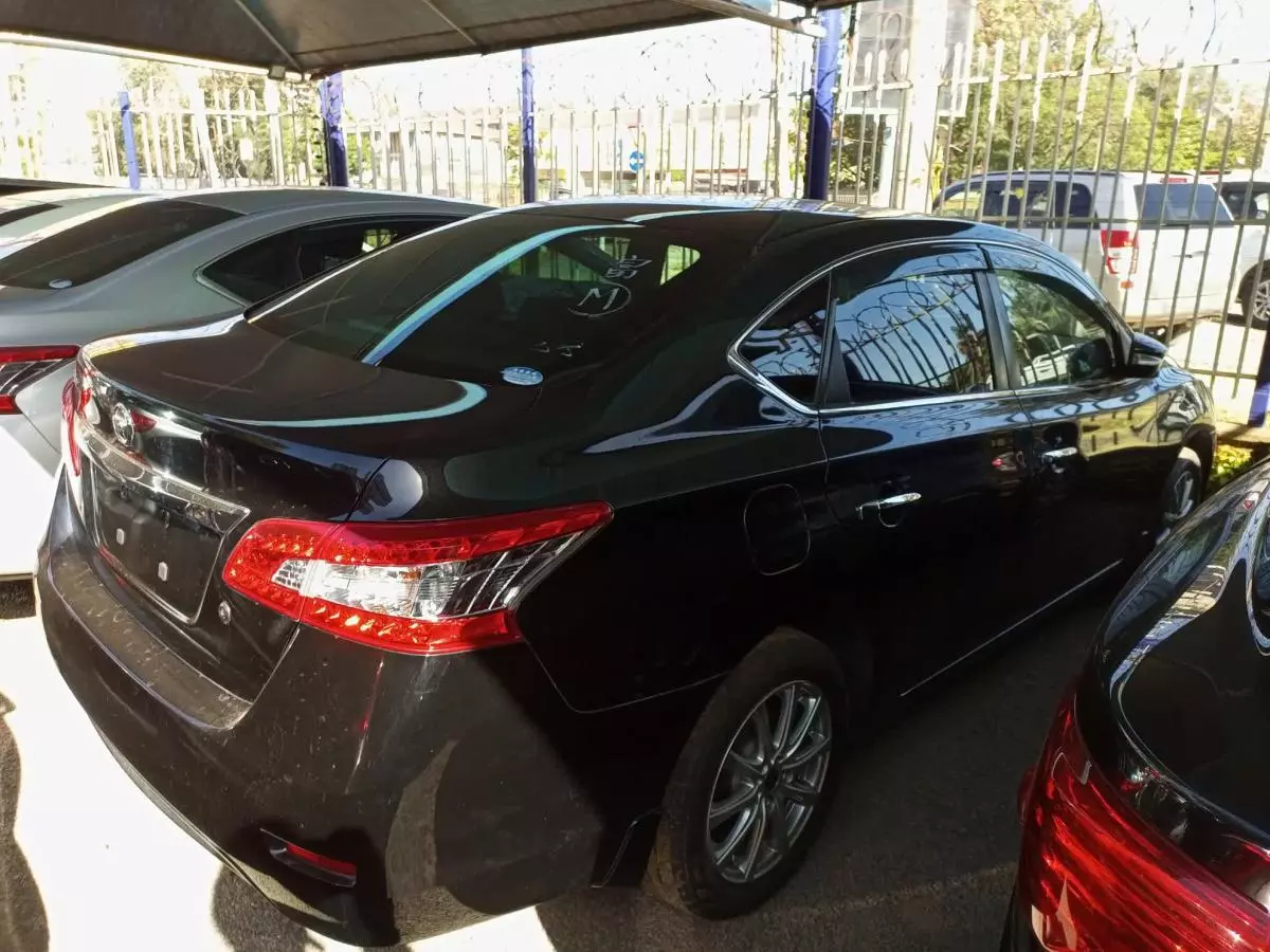 Nissan Sylphy - 2015