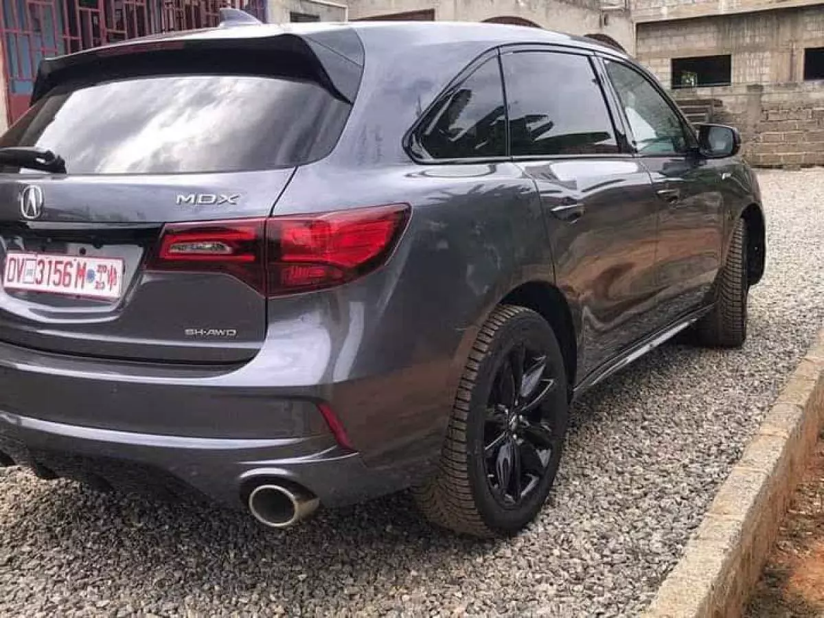 Acura MDX   - 2019