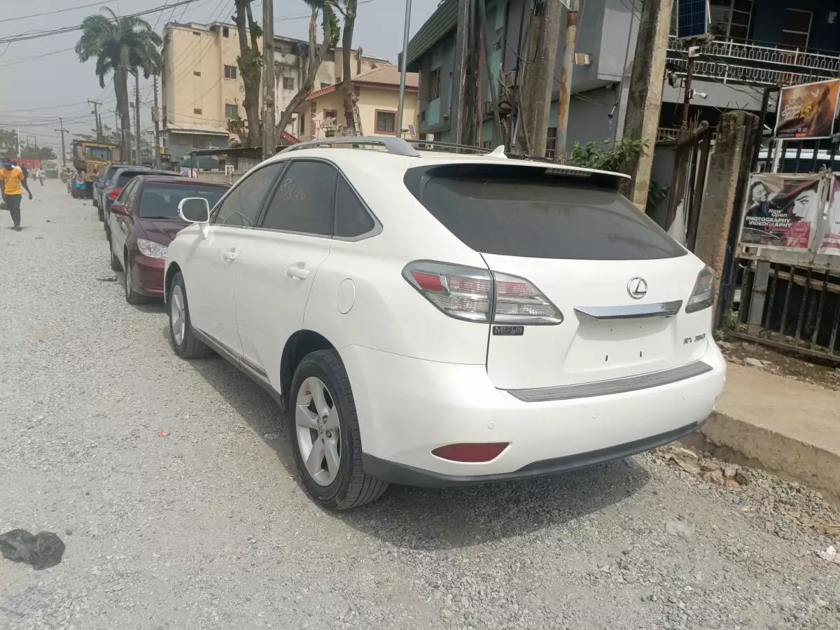 Lexus RX 350   - 2011