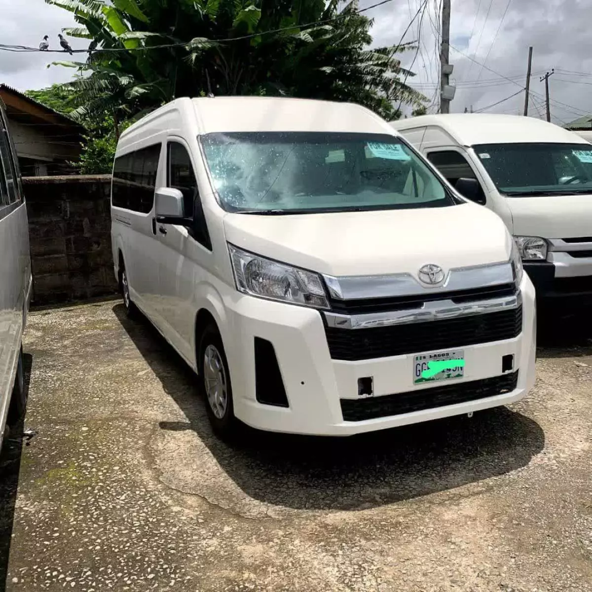 Toyota Hiace   - 2020