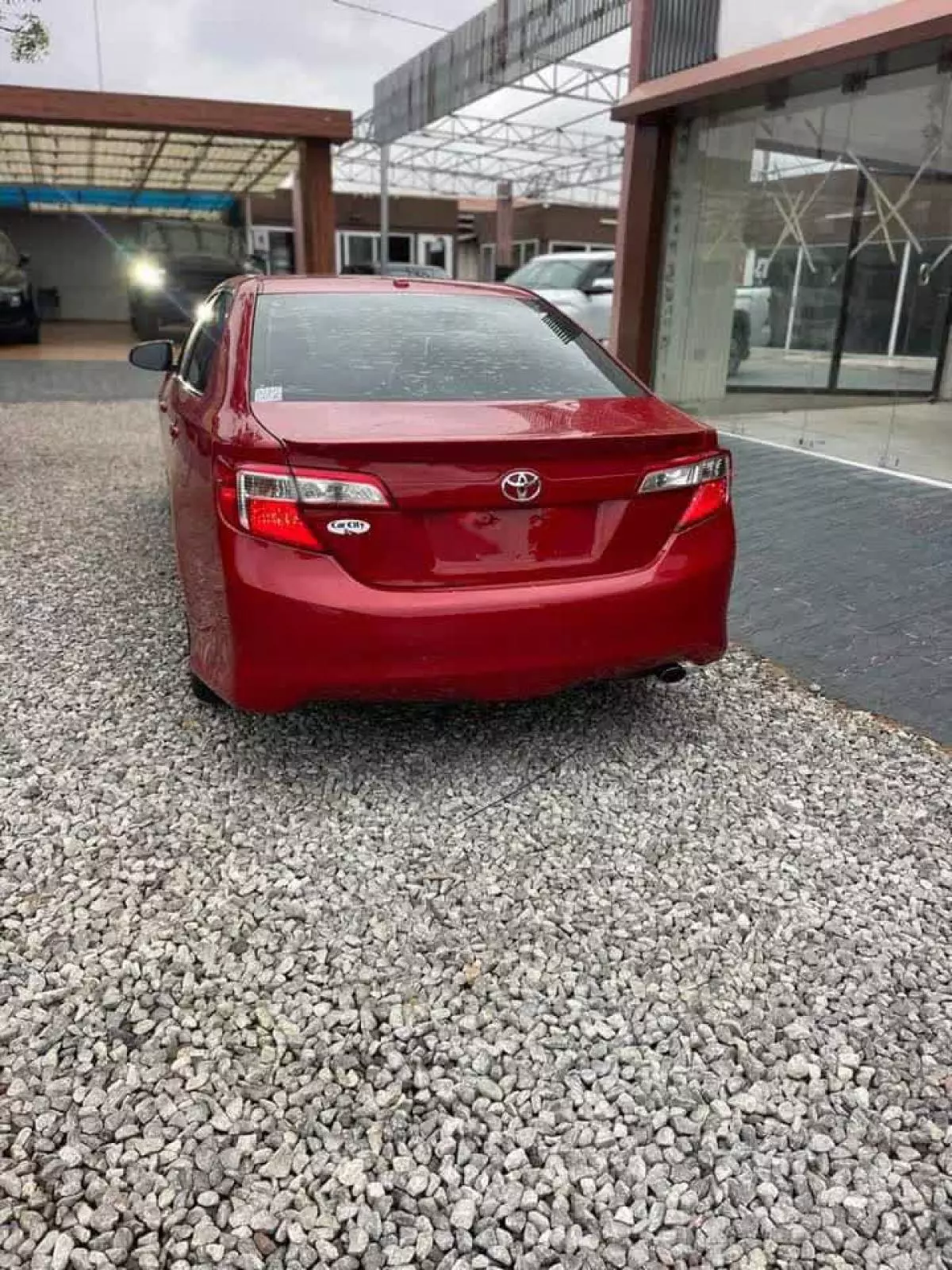 Toyota Camry   - 2014