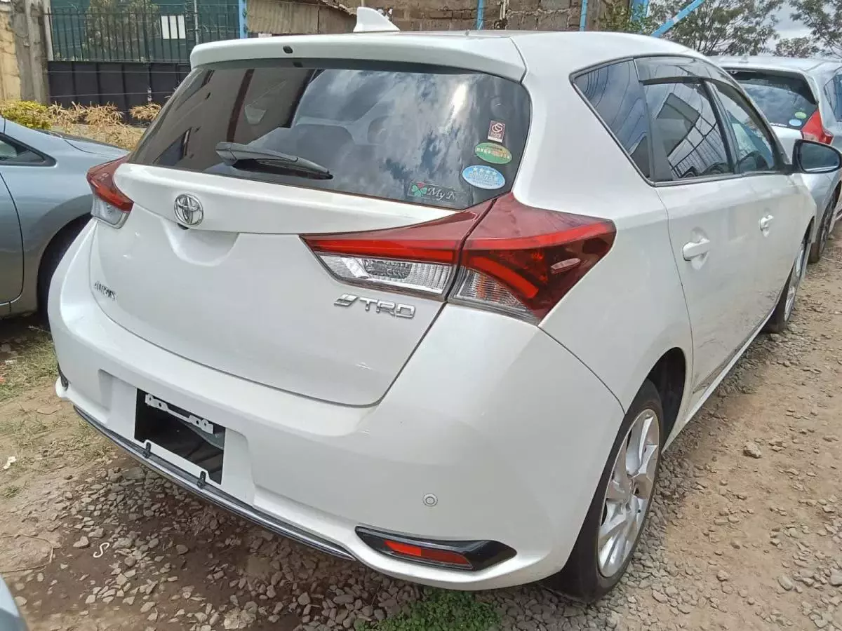 Toyota Auris - 2016