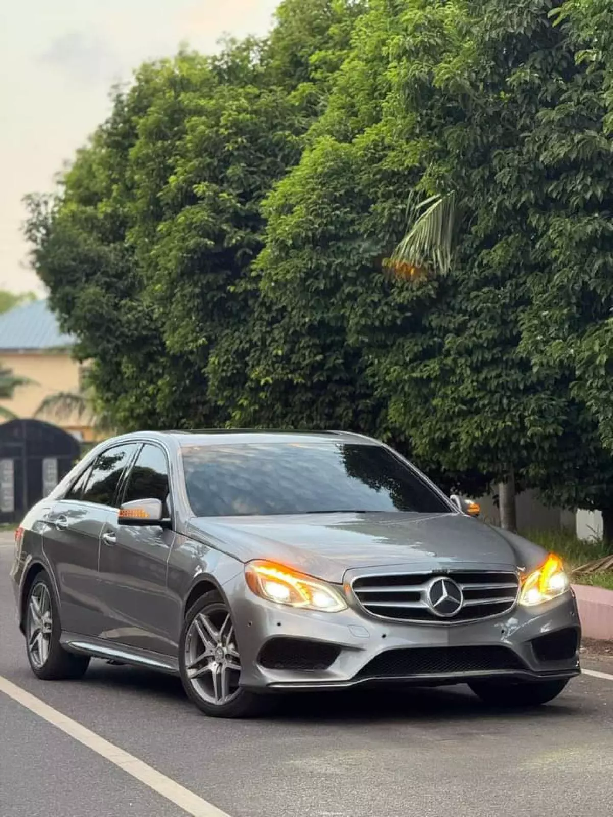 Mercedes-Benz E 350   - 2014