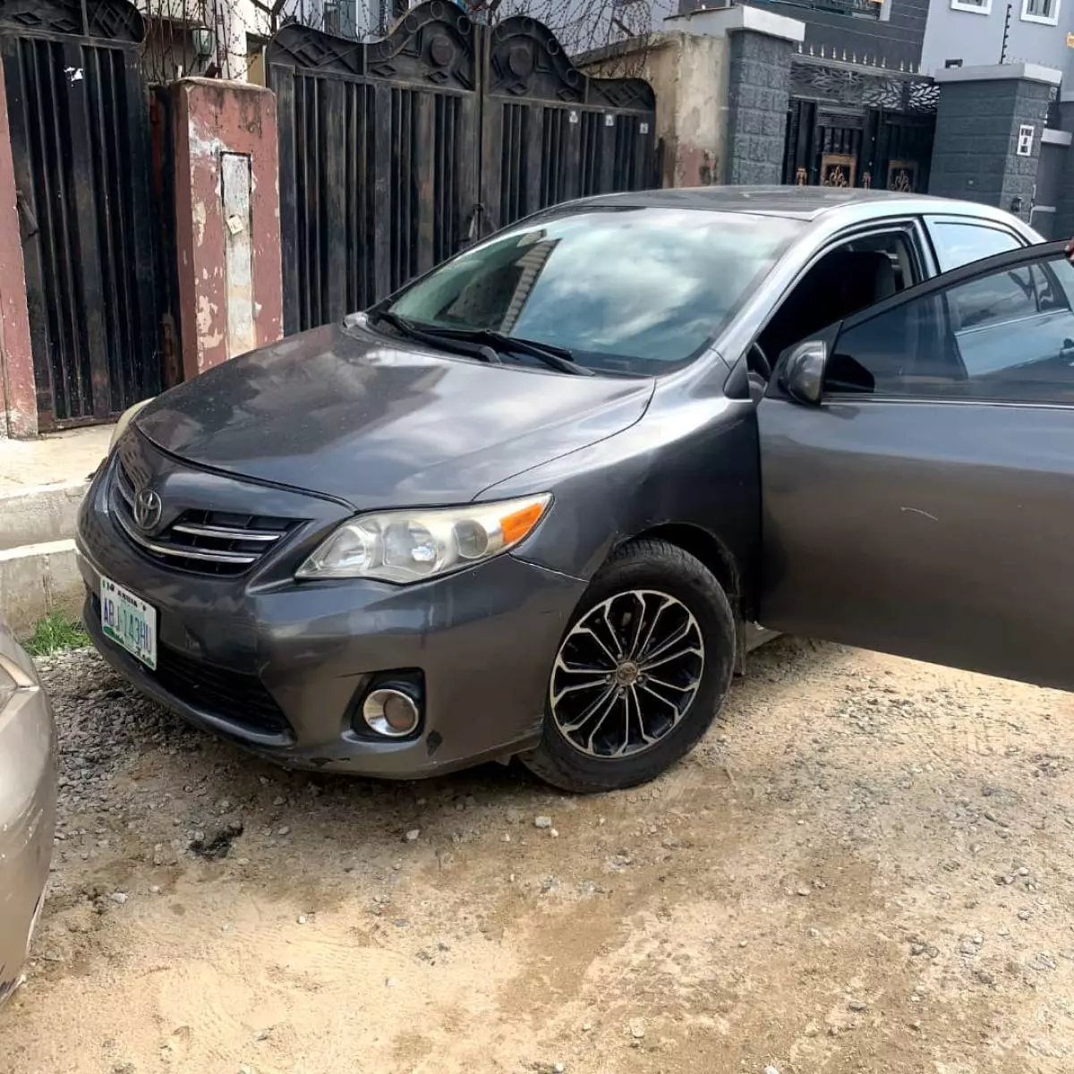 Toyota Corolla   - 2013