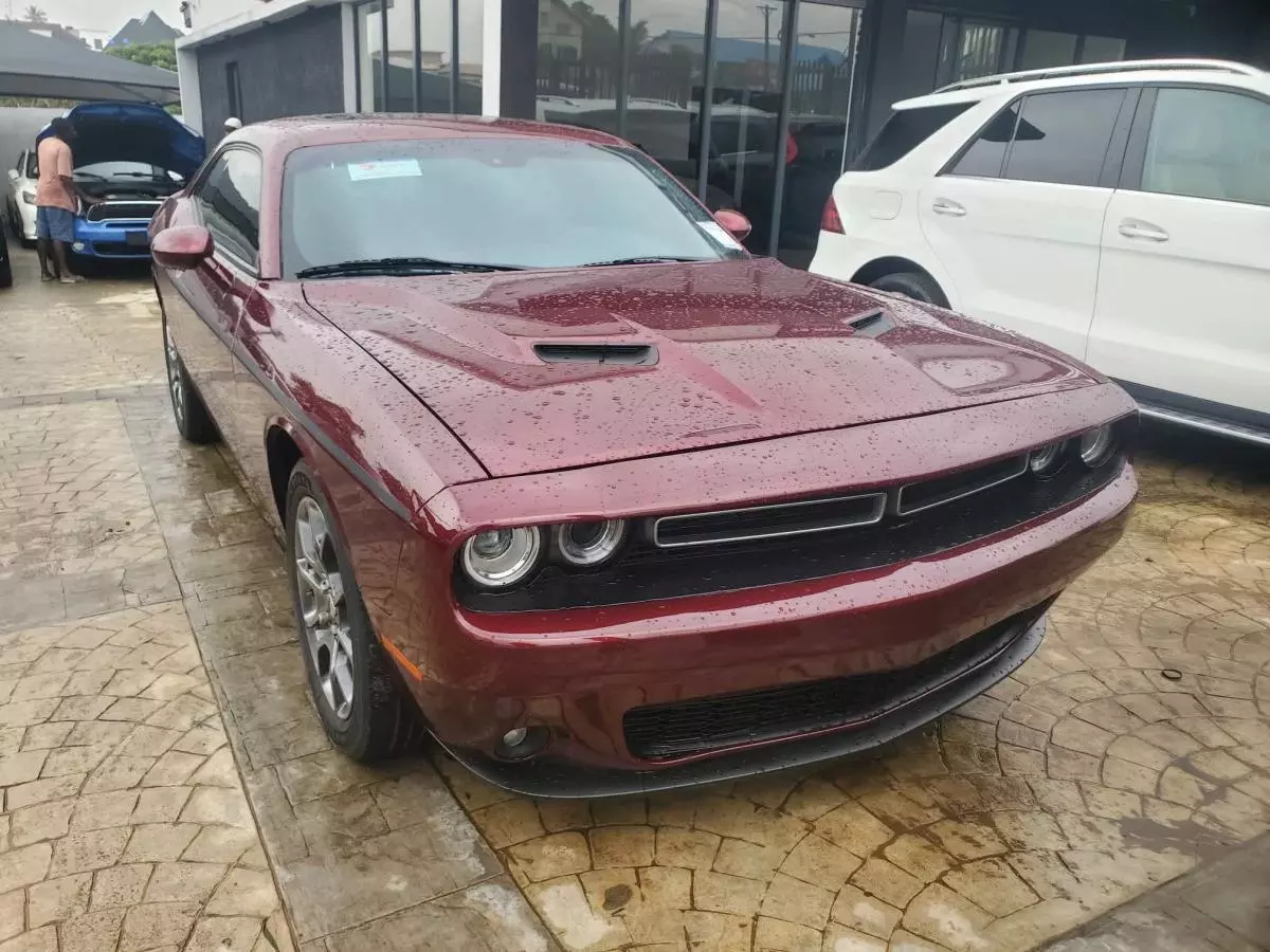 Dodge Challenger   - 2017