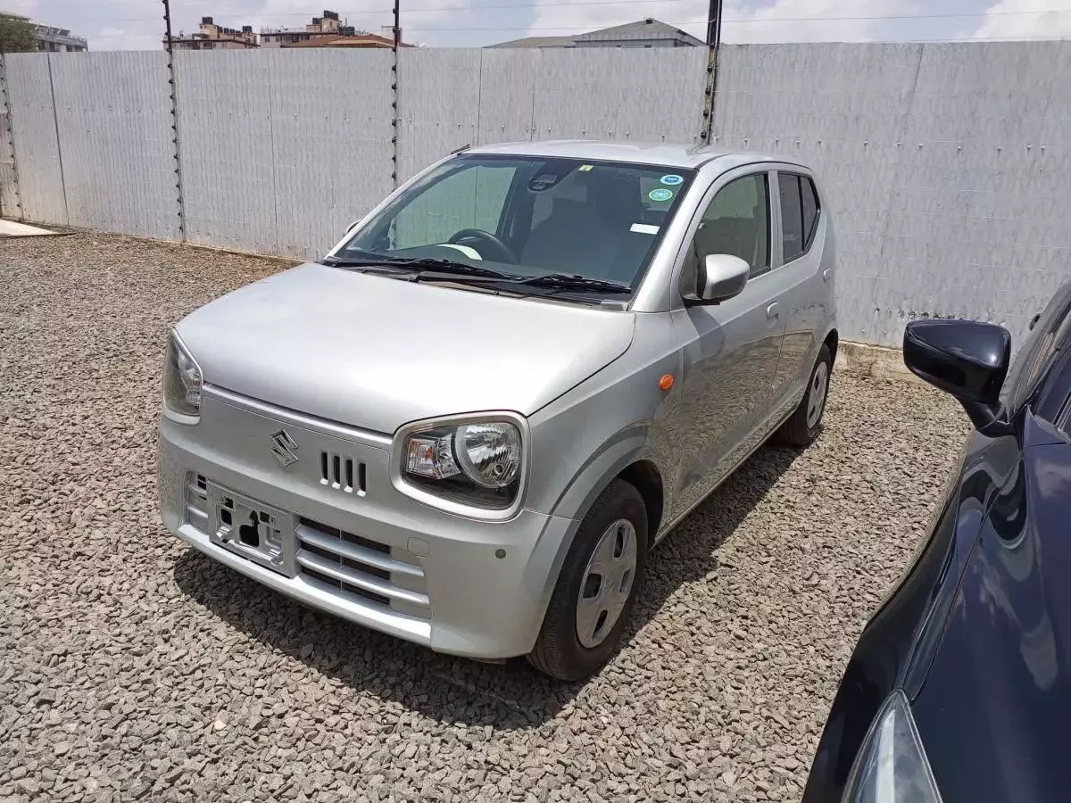 SUZUKI Alto GLX - 2015