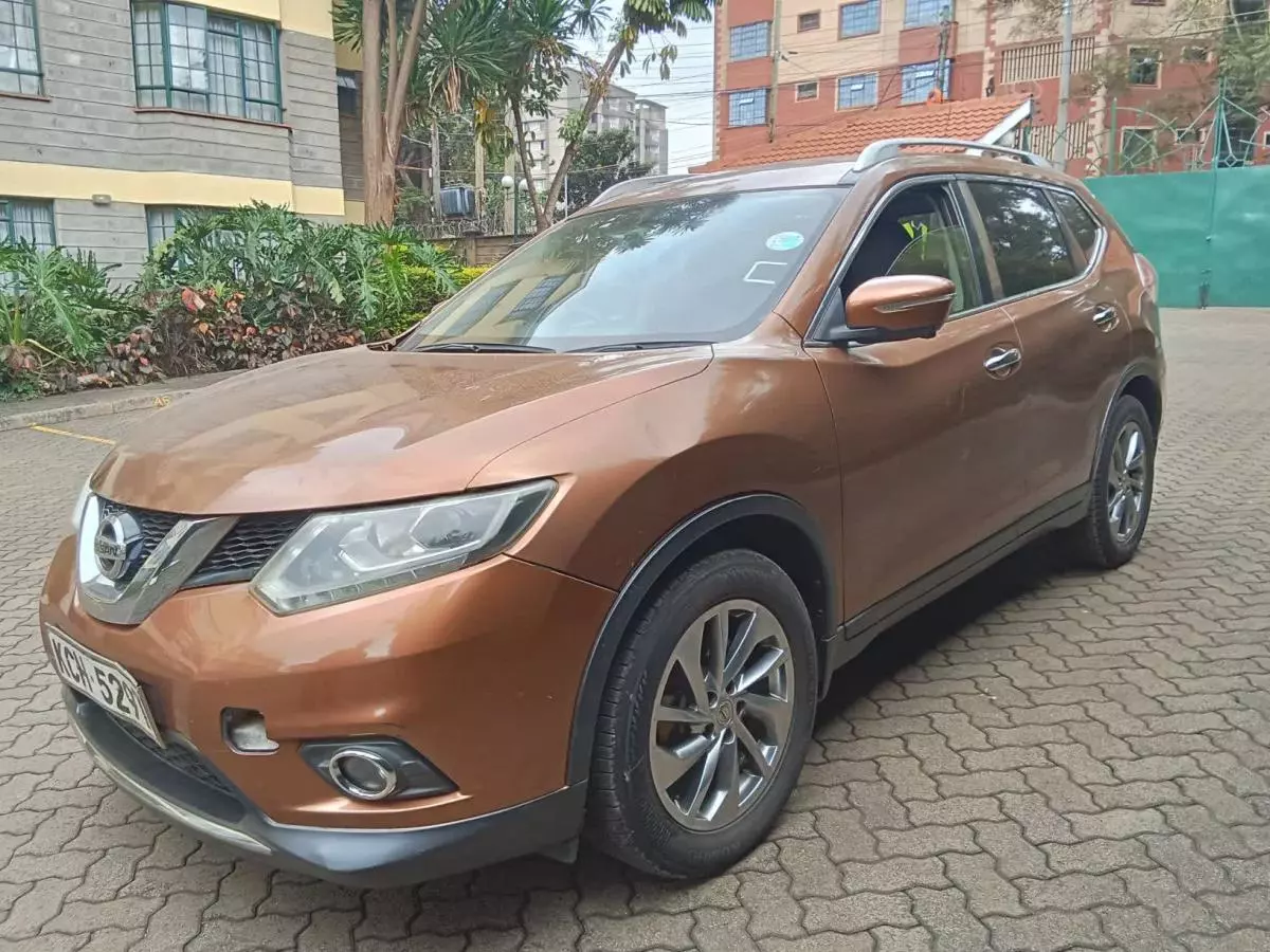 Nissan X-Trail   - 2014