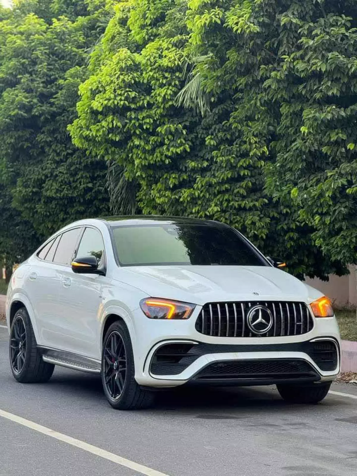 Mercedes-Benz GLE 63 AMG   - 2021