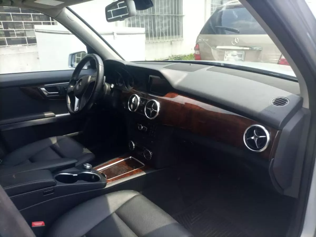 Mercedes-Benz GLK 350 - 2012