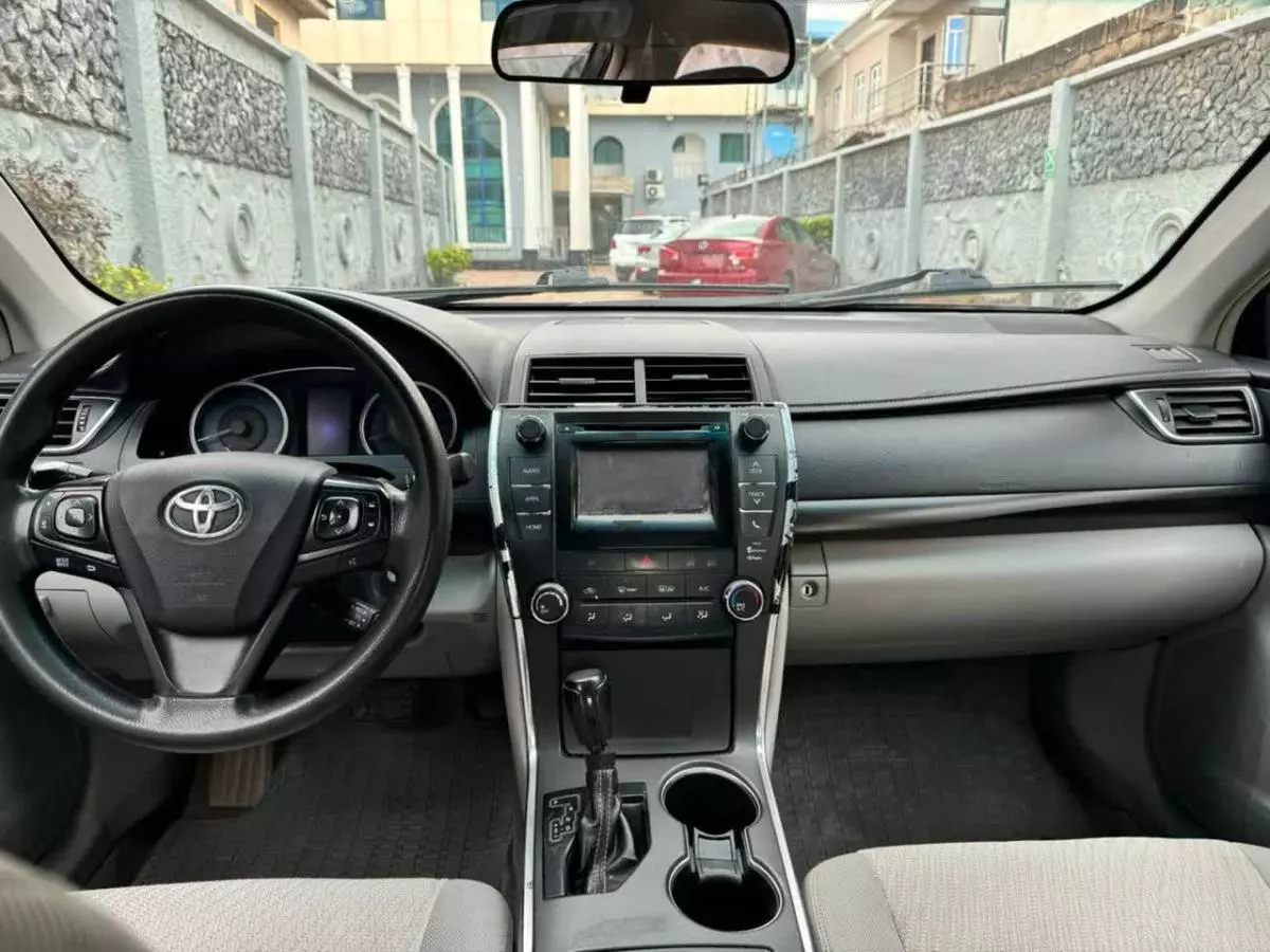 Toyota Camry   - 2015