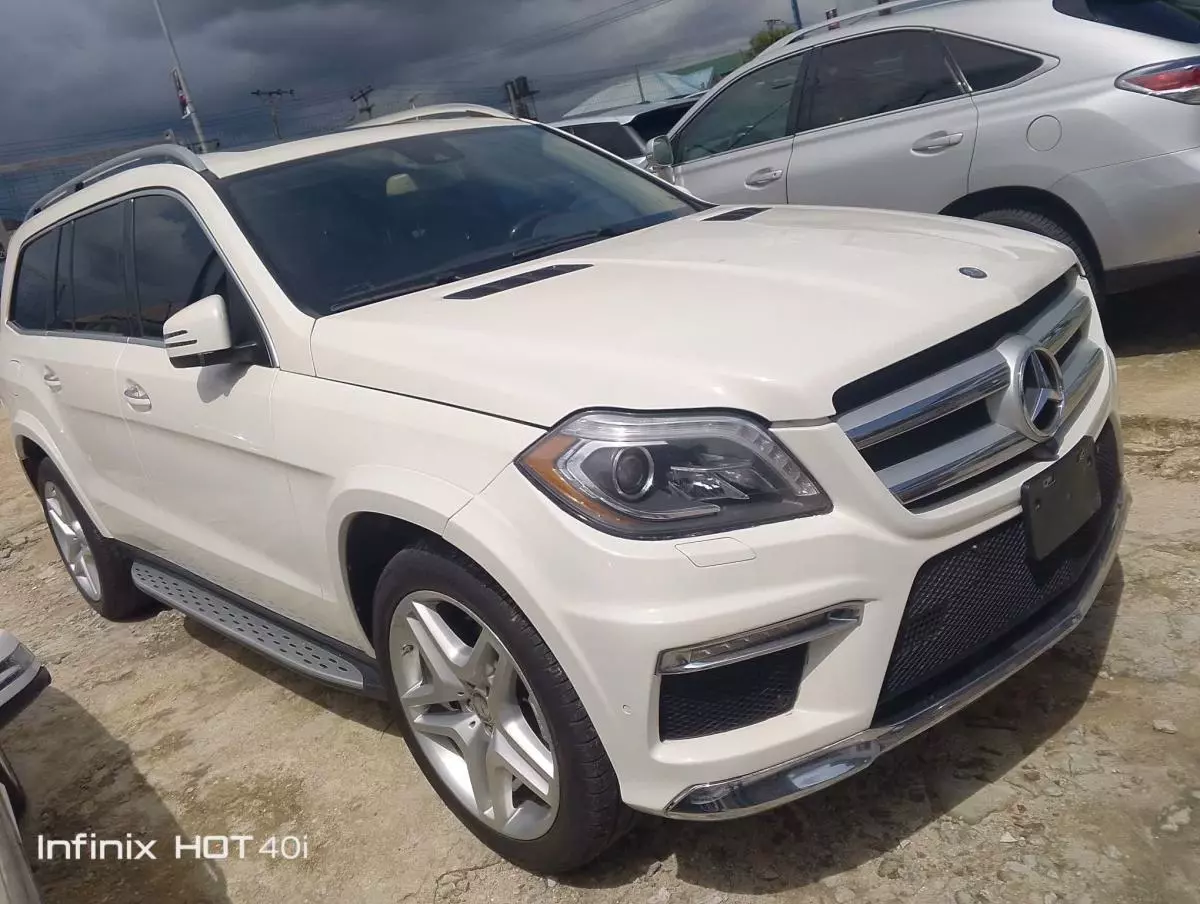 Mercedes-Benz GL 550   - 2014