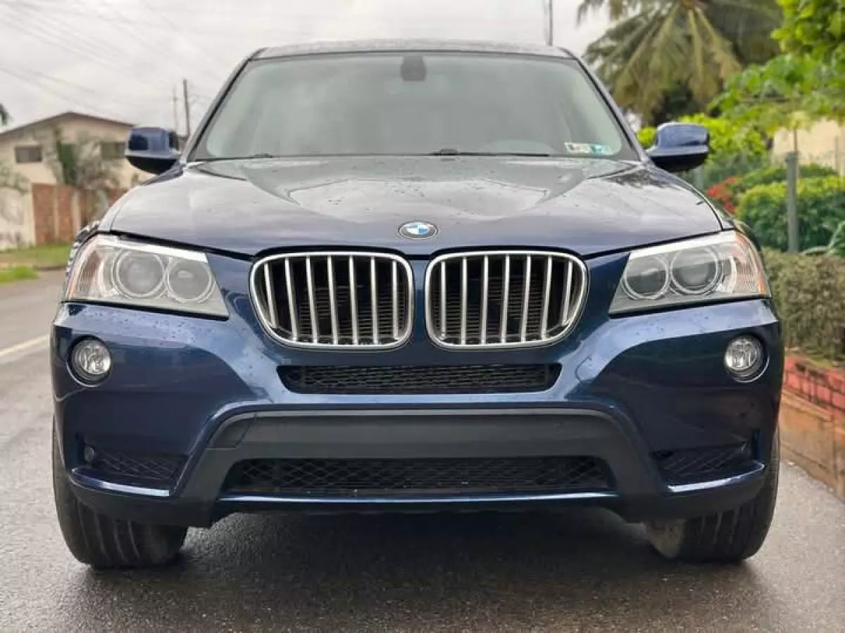 BMW X3   - 2012