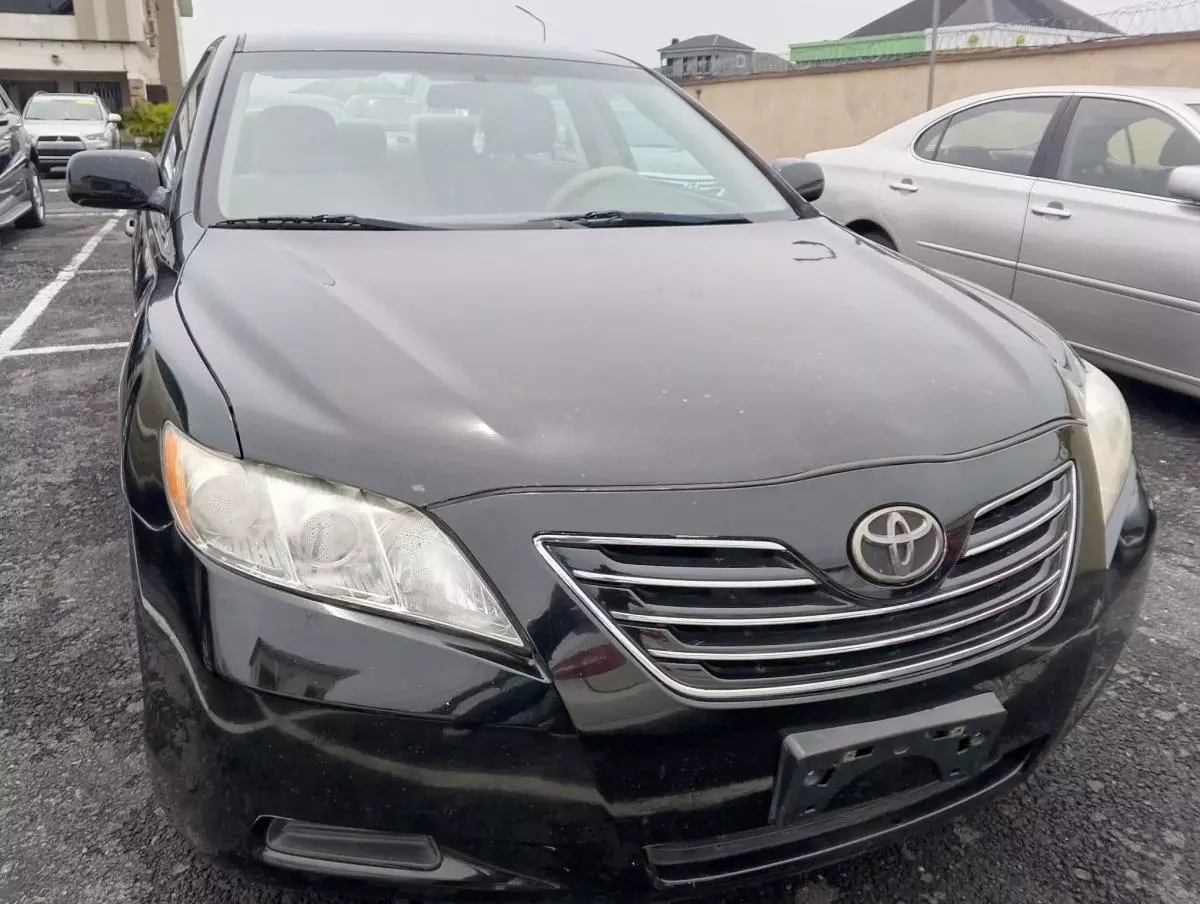 Toyota Camry   - 2007