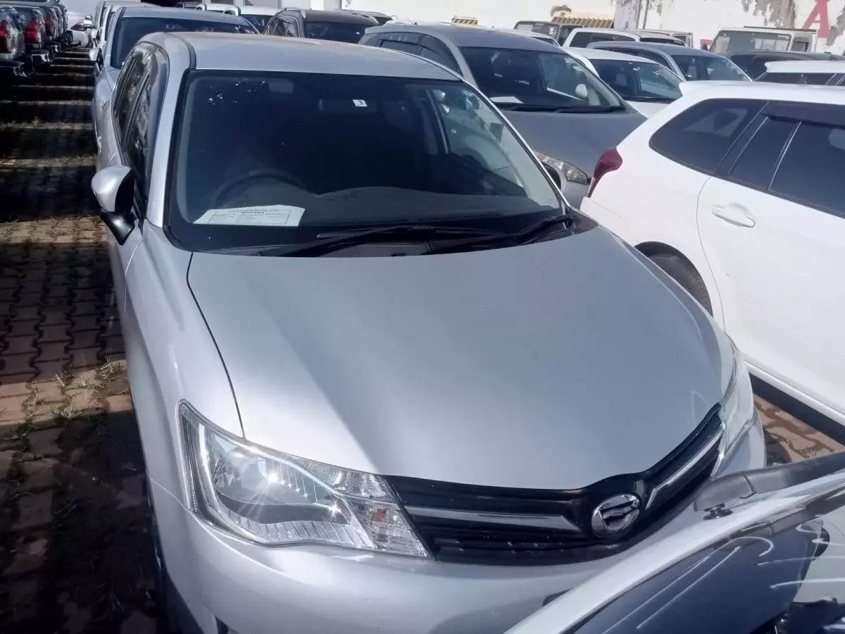 Toyota Fielder    - 2015