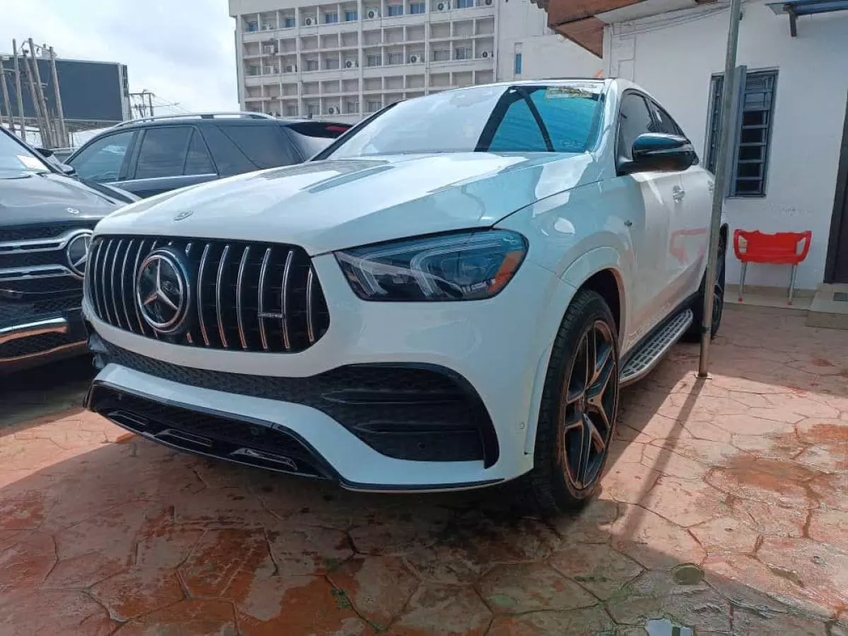 Mercedes-Benz GLE 53 AMG   - 2021