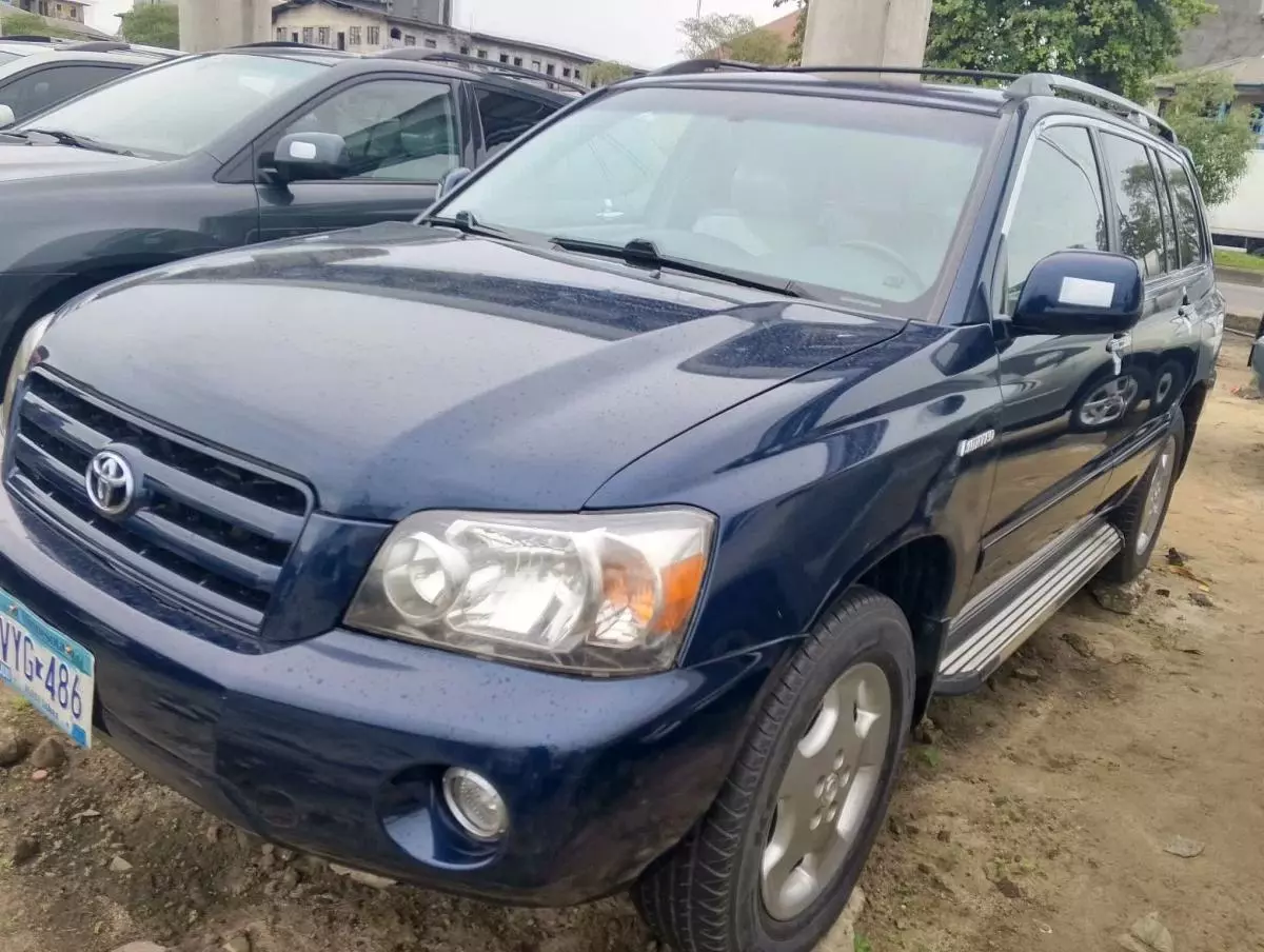 Toyota Highlander   - 2004