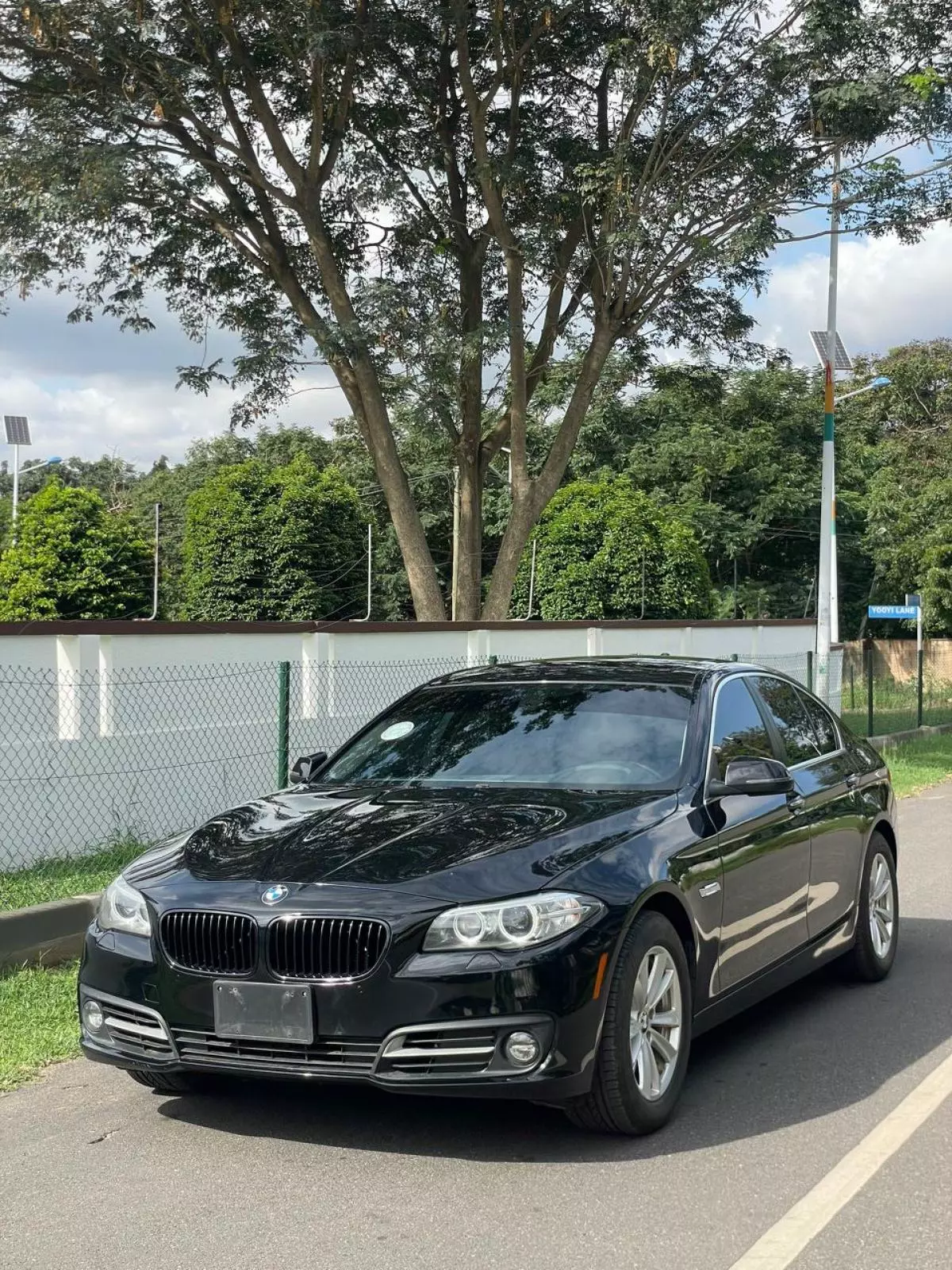 BMW 528i   - 2015