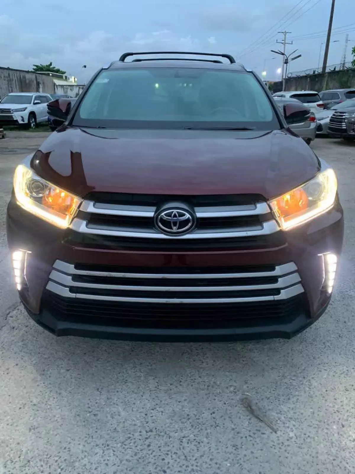 Toyota Highlander - 2016