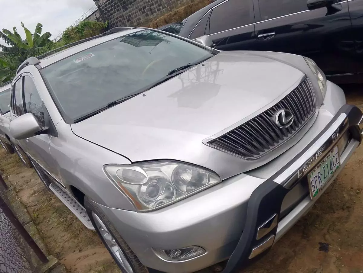 Lexus RX 330   - 2004