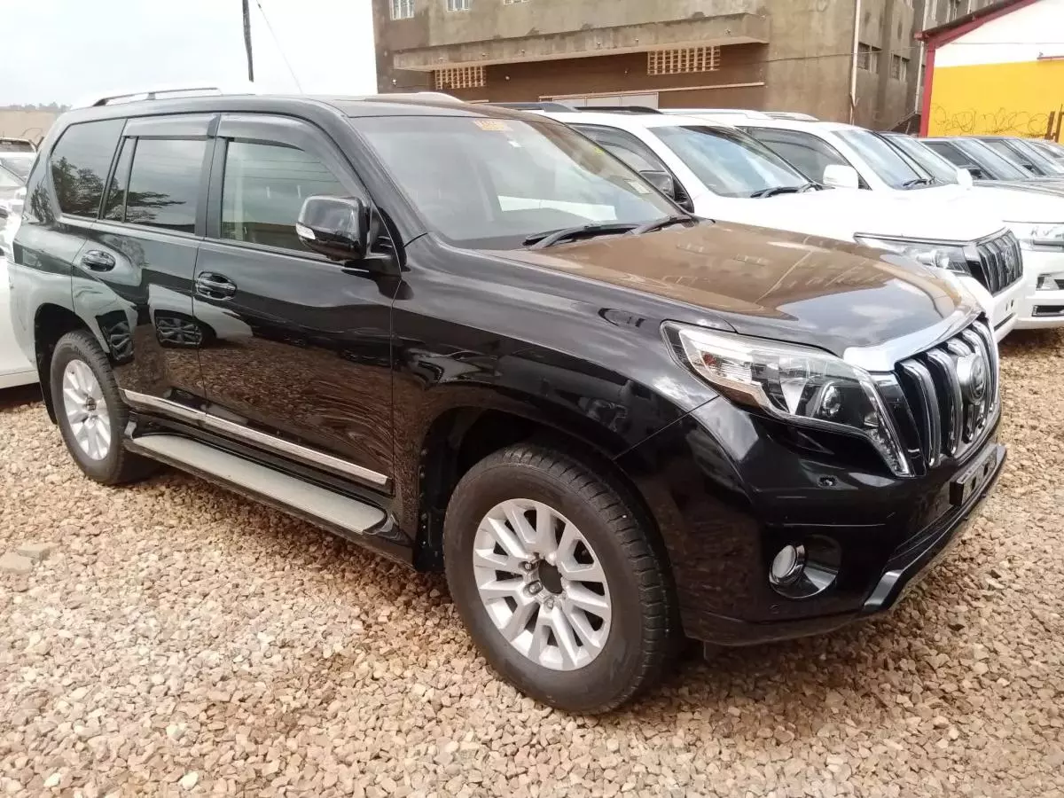 Toyota Landcruiser Prado   - 2018