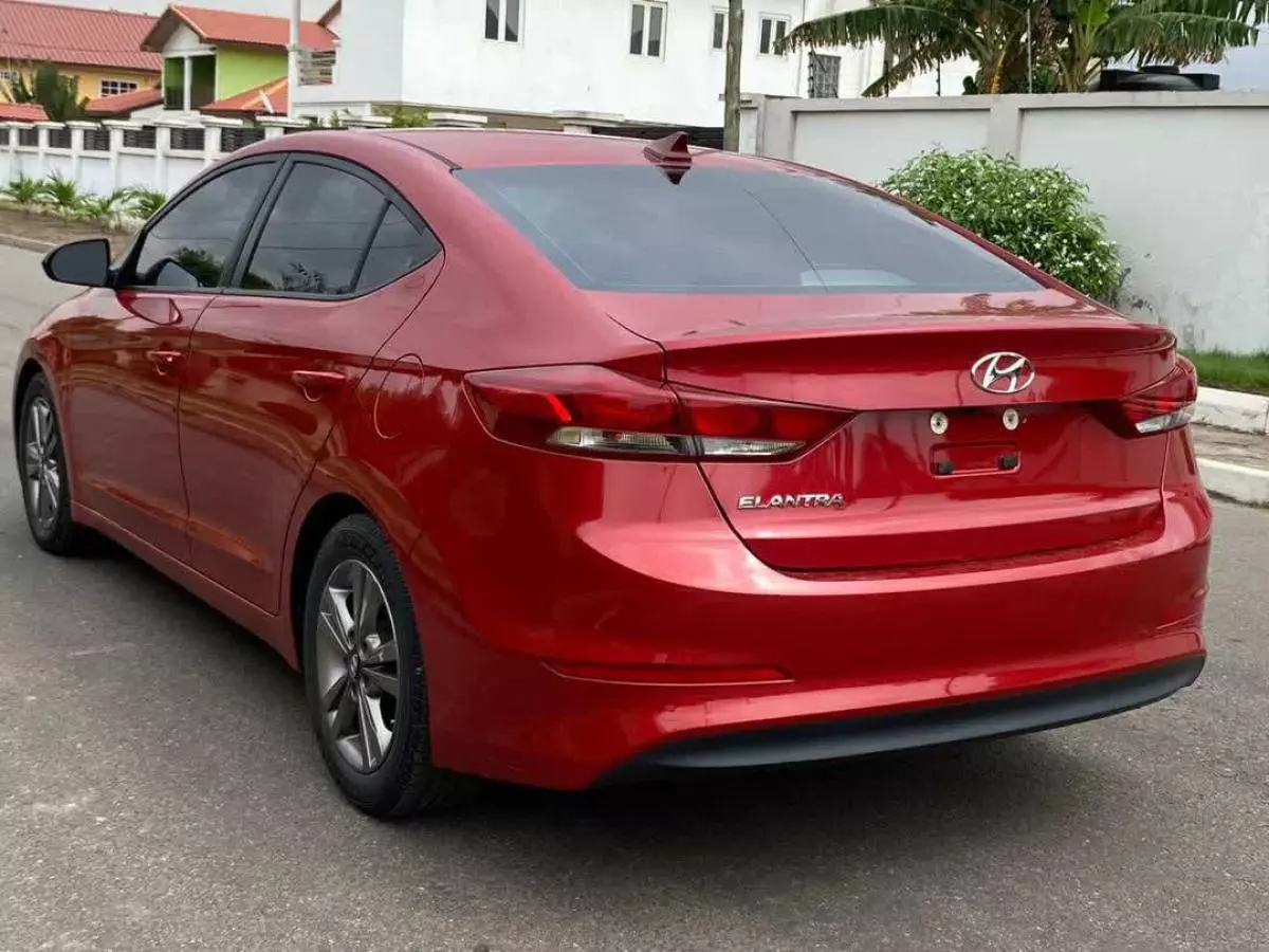 Hyundai Elantra   - 2017