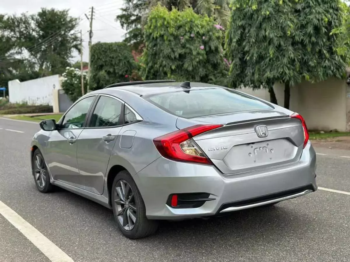 Honda Civic   - 2019