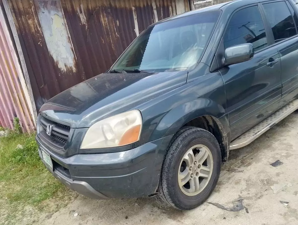 Honda Pilot   - 2005