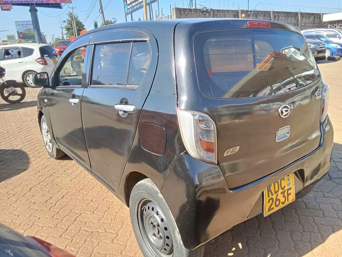 Daihatsu Mira    - 2014