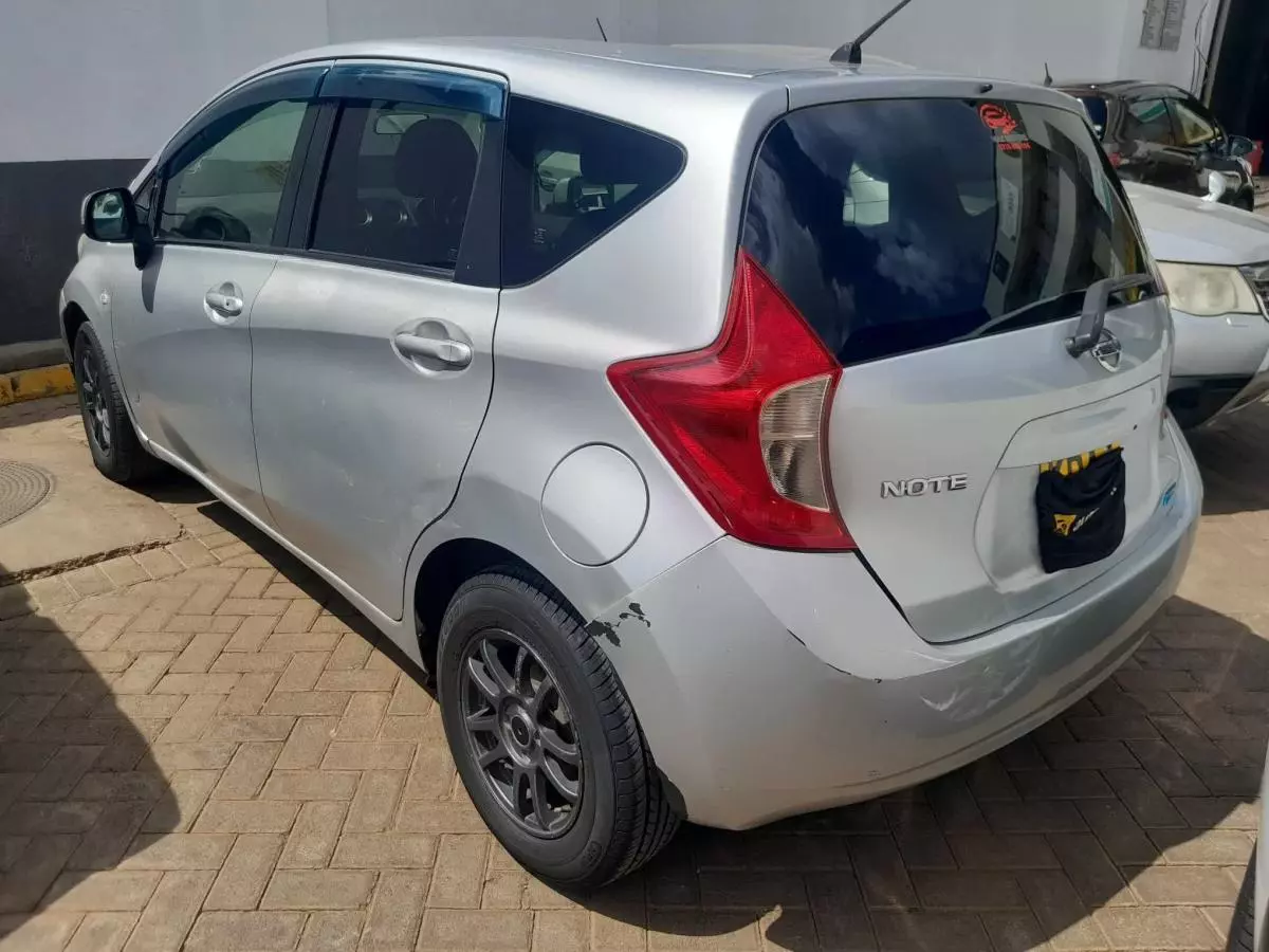 Nissan Note   - 2013