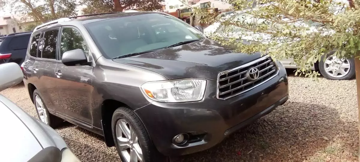 Toyota Highlander - 2009
