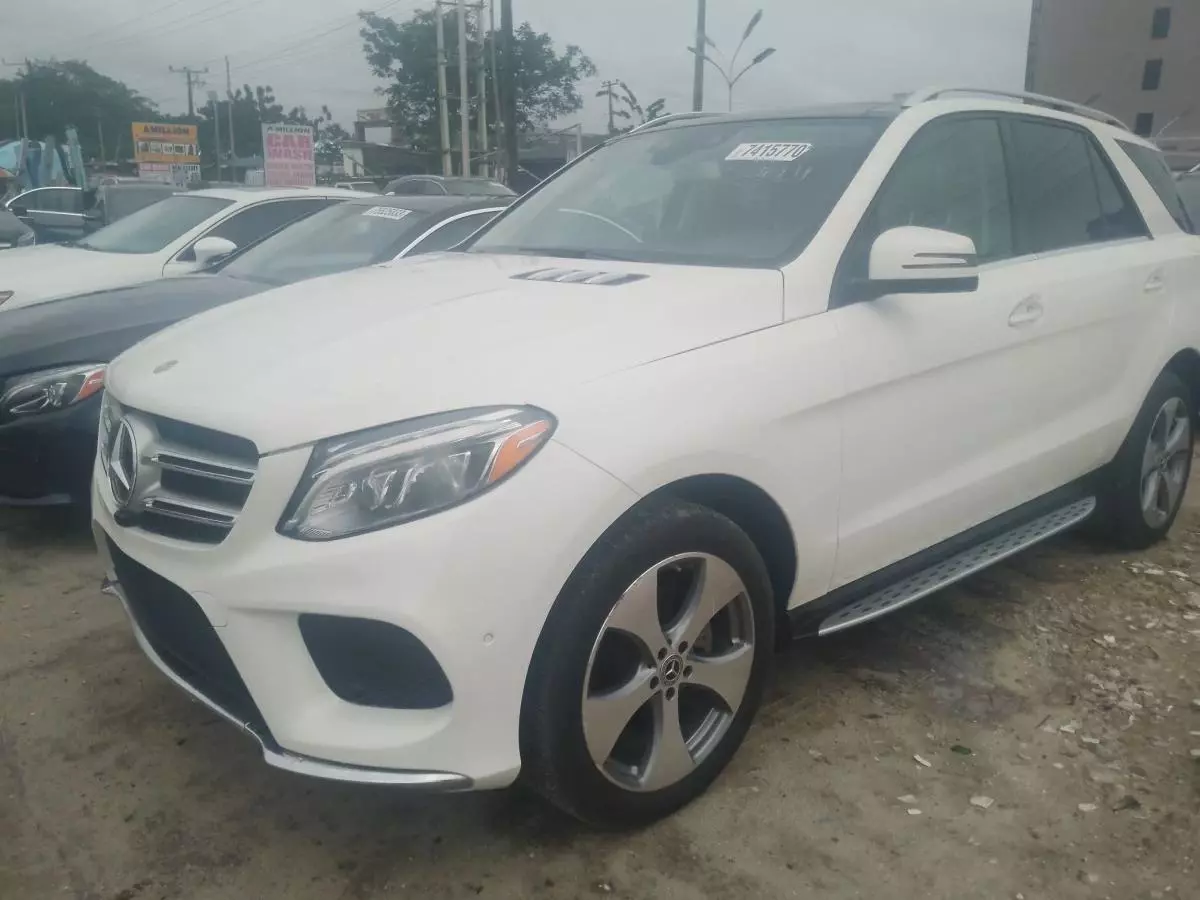 Mercedes-Benz GLC 350   - 2018