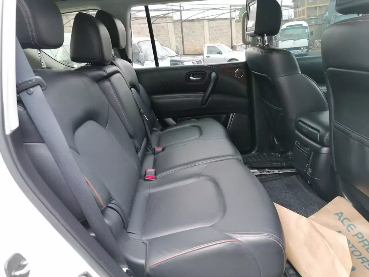 Nissan Patrol - 2016