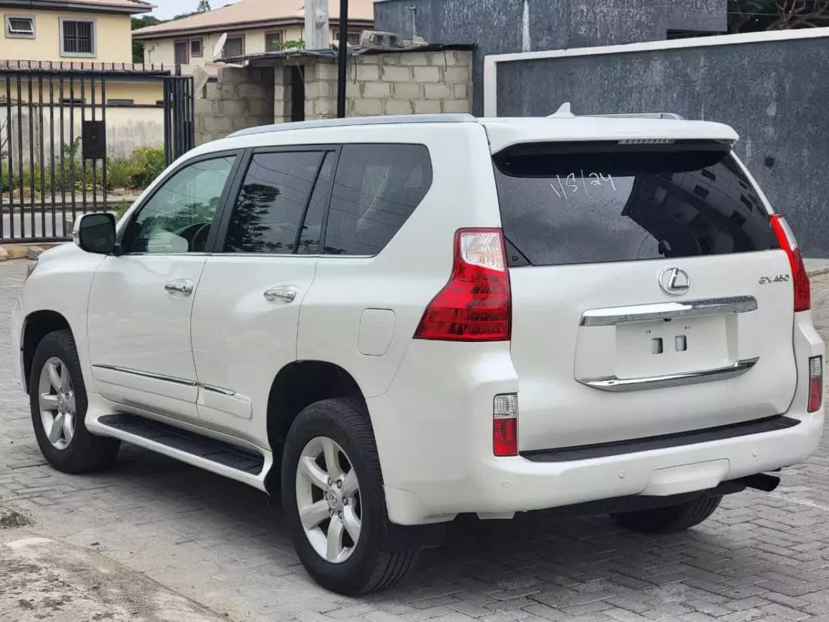 Lexus GX 460   - 2014