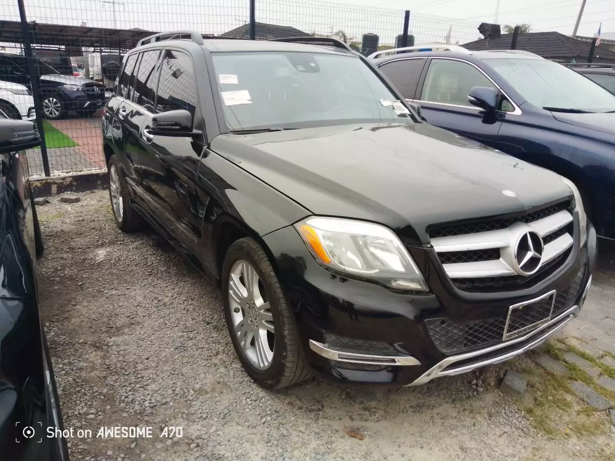 Mercedes-Benz GLK 350   - 2015