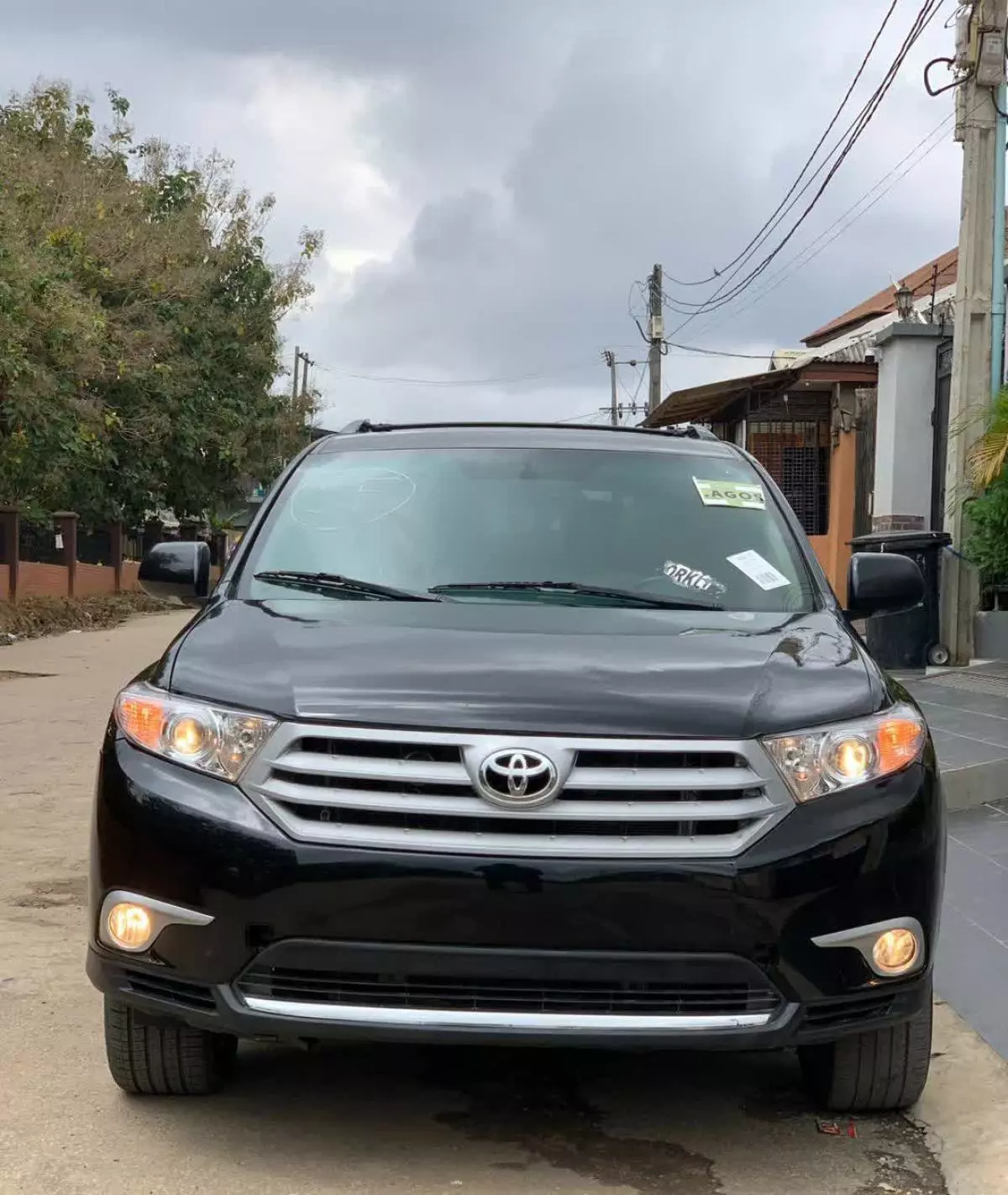 Toyota Highlander   - 2013