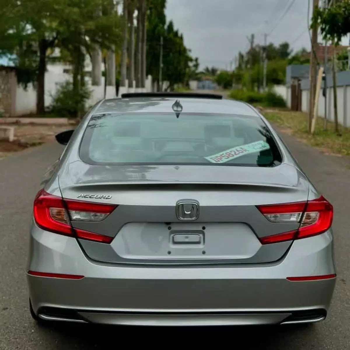 Honda Accord   - 2019