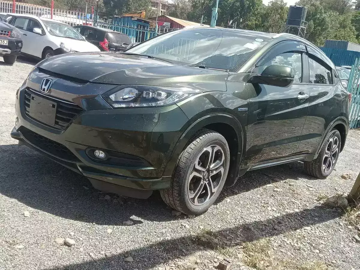 Honda Vezel  - 2015