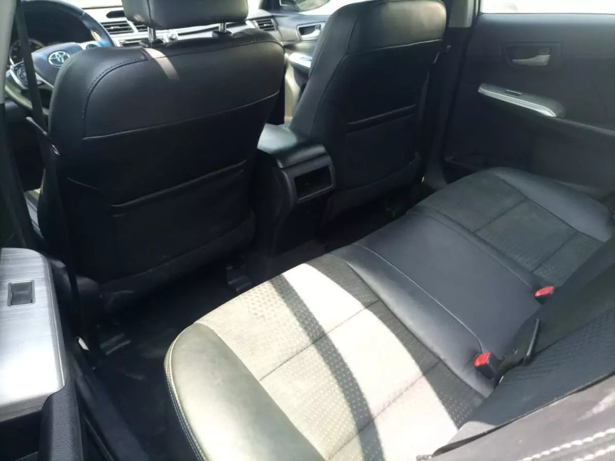 Toyota Camry - 2014
