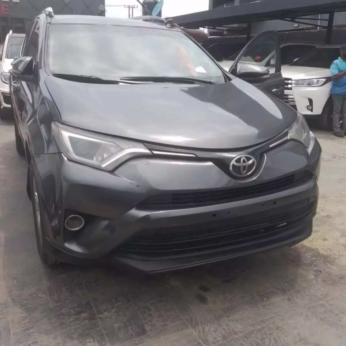 Toyota RAV 4   - 2013